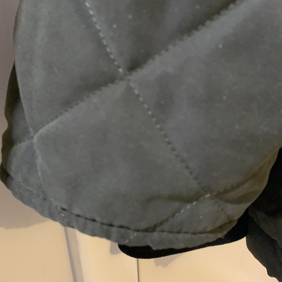 Holland And Holland Quilted snap front barn jacket - Picture 4 of 11